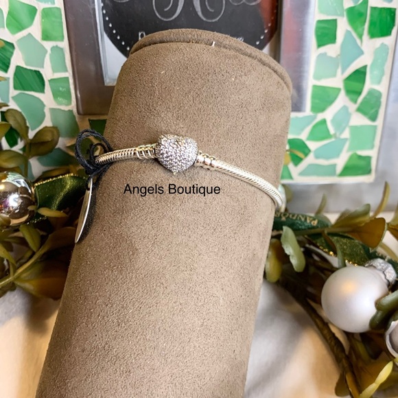 Pandora Pave’ Heart Bracelet - Picture 1 of 6
